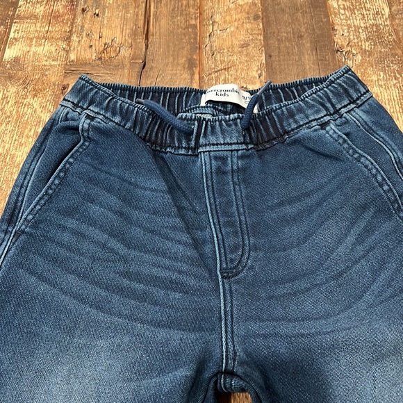 Abercrombie Kids - Picture 3 of 5